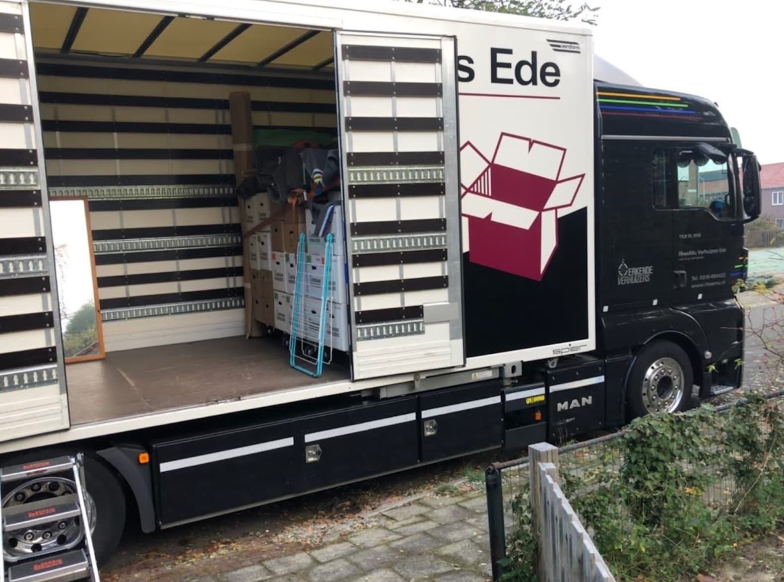 RheeMu transportwagen met geopende laadruimte